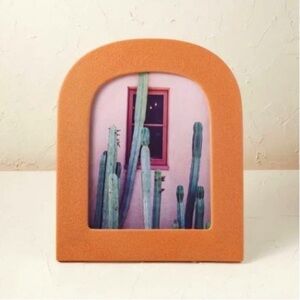 8"x10" Ceramic/Glass Photo Frame w/Bubble
Glaze Finish - Jungalow by Opalhouse